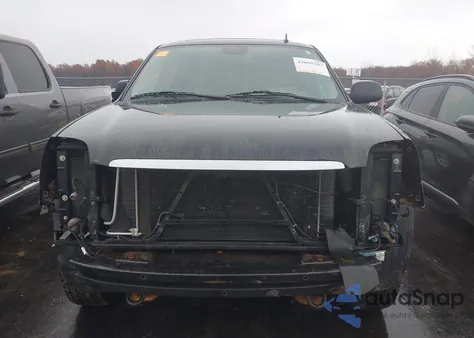 2010 GMC Yukon Xl 1500 Slt из США, поврежденный, VIN 1GKUKKE37AR242537